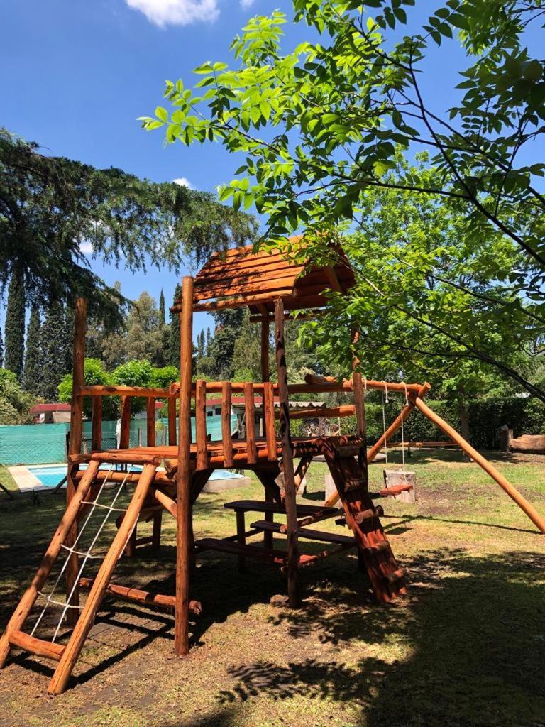 Ezeiza Quinta Cedro Azul 10 Min Del Aeropuerto Villa Екстериор снимка
